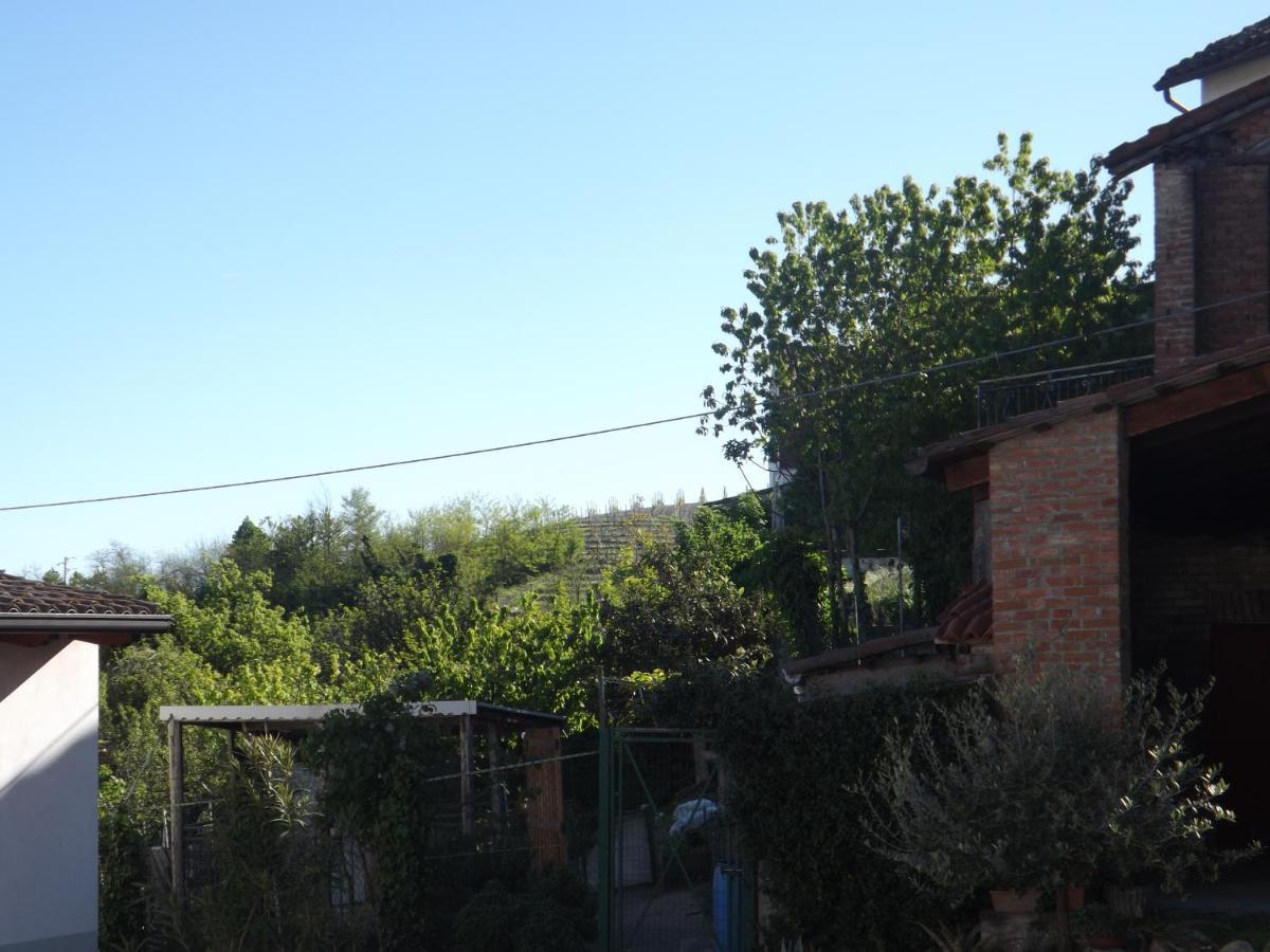 Domus Amica Bed & Breakfast Lu (Piedmont) Exterior photo