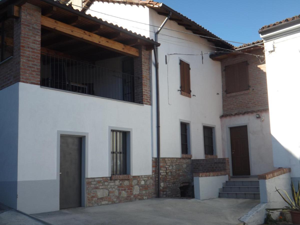 Domus Amica Bed & Breakfast Lu (Piedmont) Exterior photo