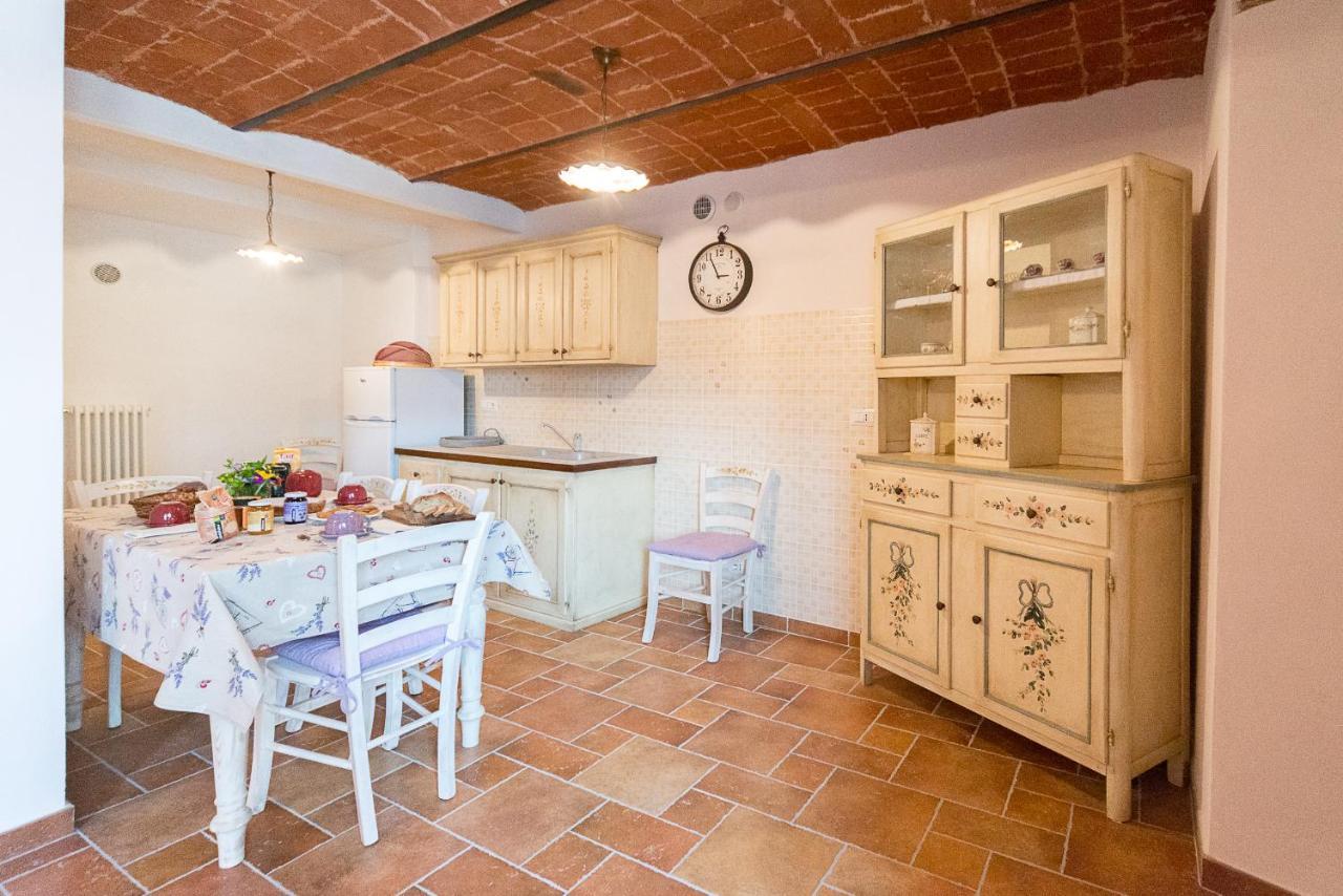Domus Amica Bed & Breakfast Lu (Piedmont) Exterior photo